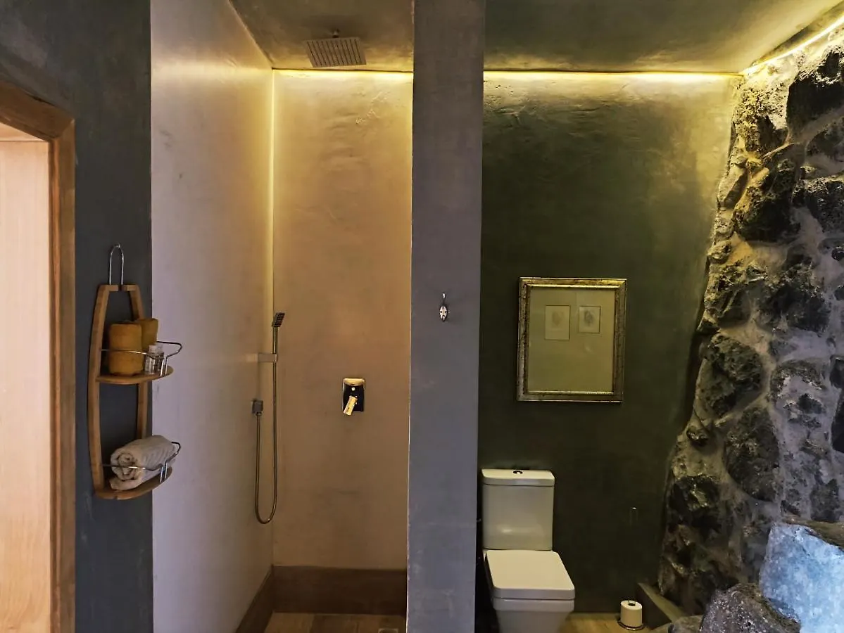 Les Terrasses Suites Calheta  Homestay Calheta (Madeira)