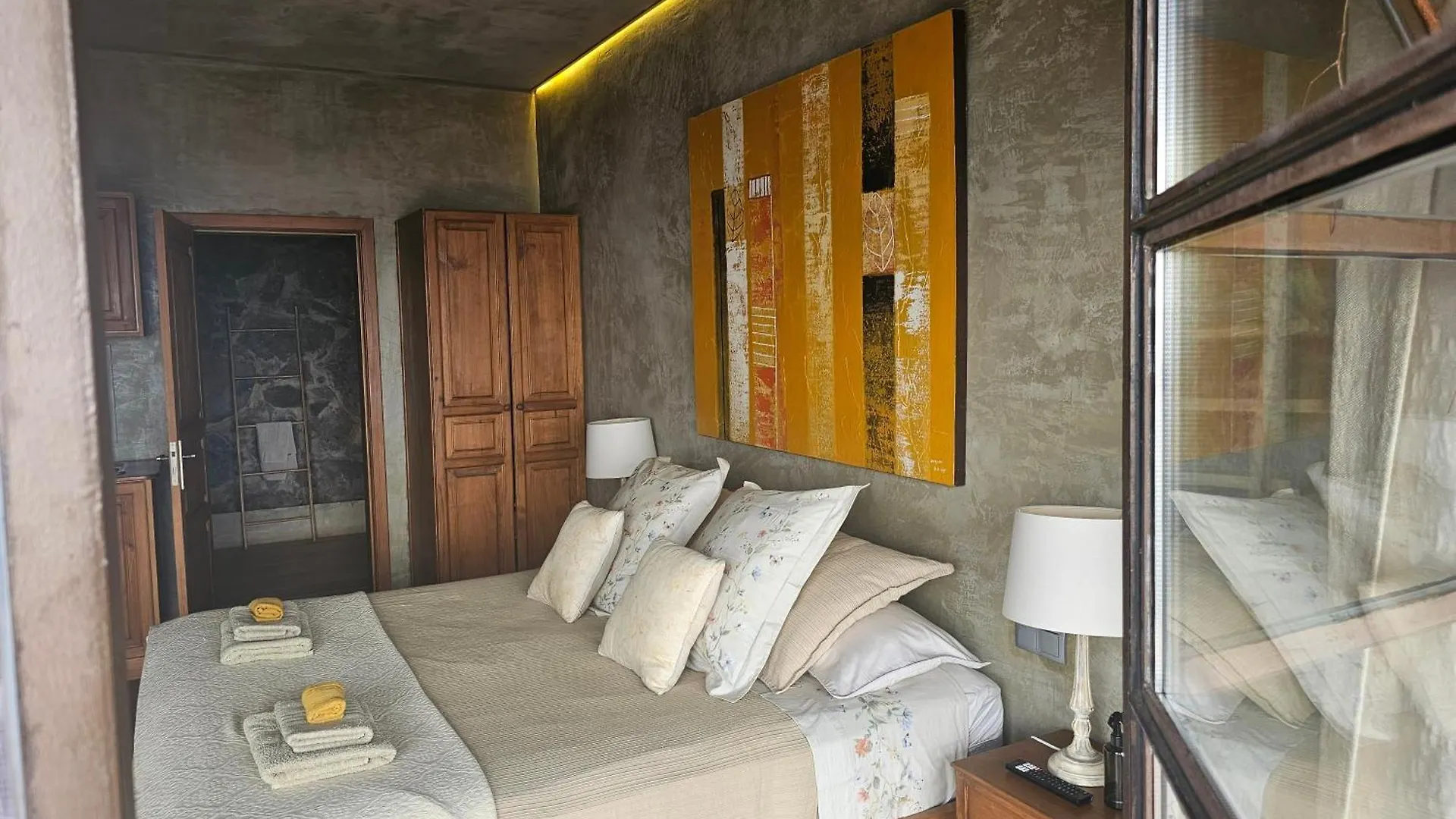 Homestay Les Terrasses Suites Calheta